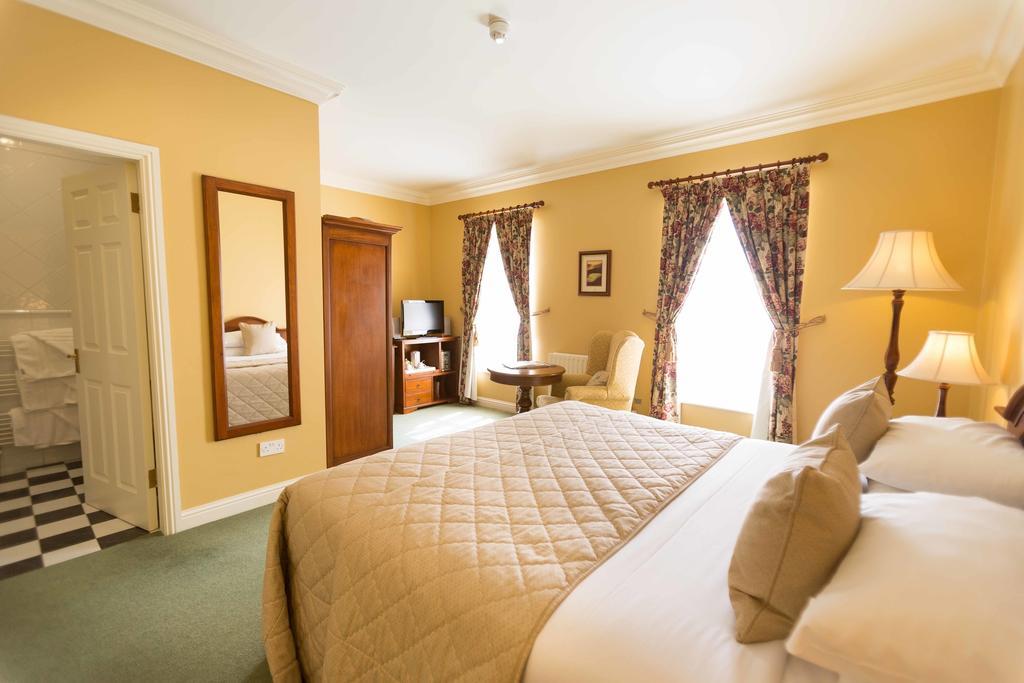 Sheedy'S Boutique Hotel Лісдунварна Екстер'єр фото