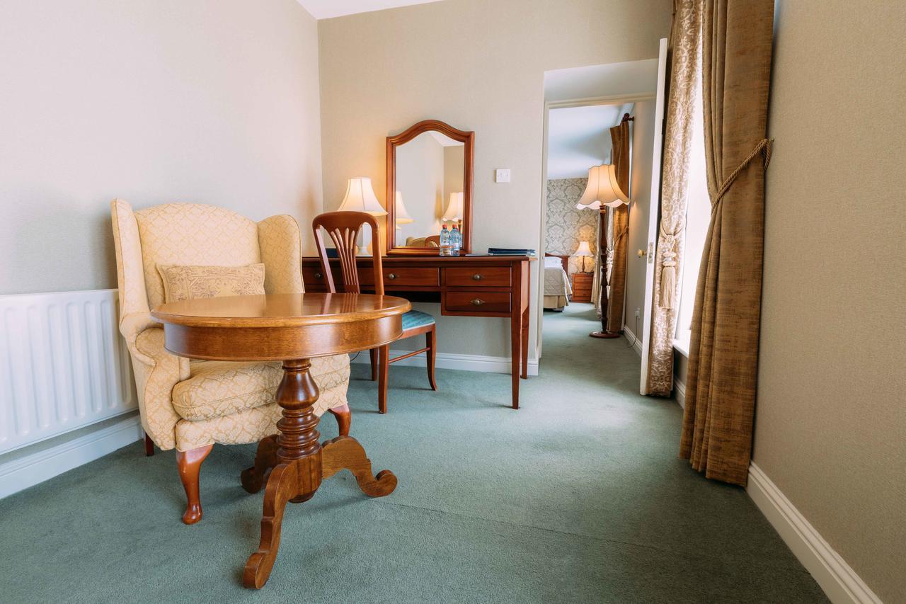 Sheedy'S Boutique Hotel Лісдунварна Екстер'єр фото