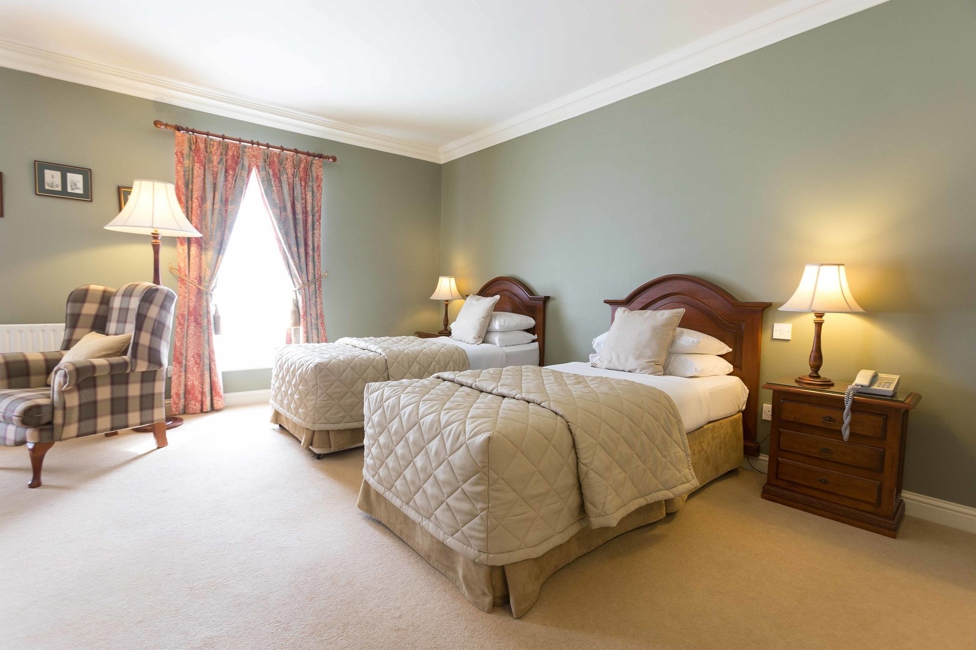 Sheedy'S Boutique Hotel Лісдунварна Екстер'єр фото